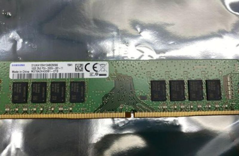 M391A2K43DB1-CVF Samsung DDR4 2933 ECC 16G server memory module img